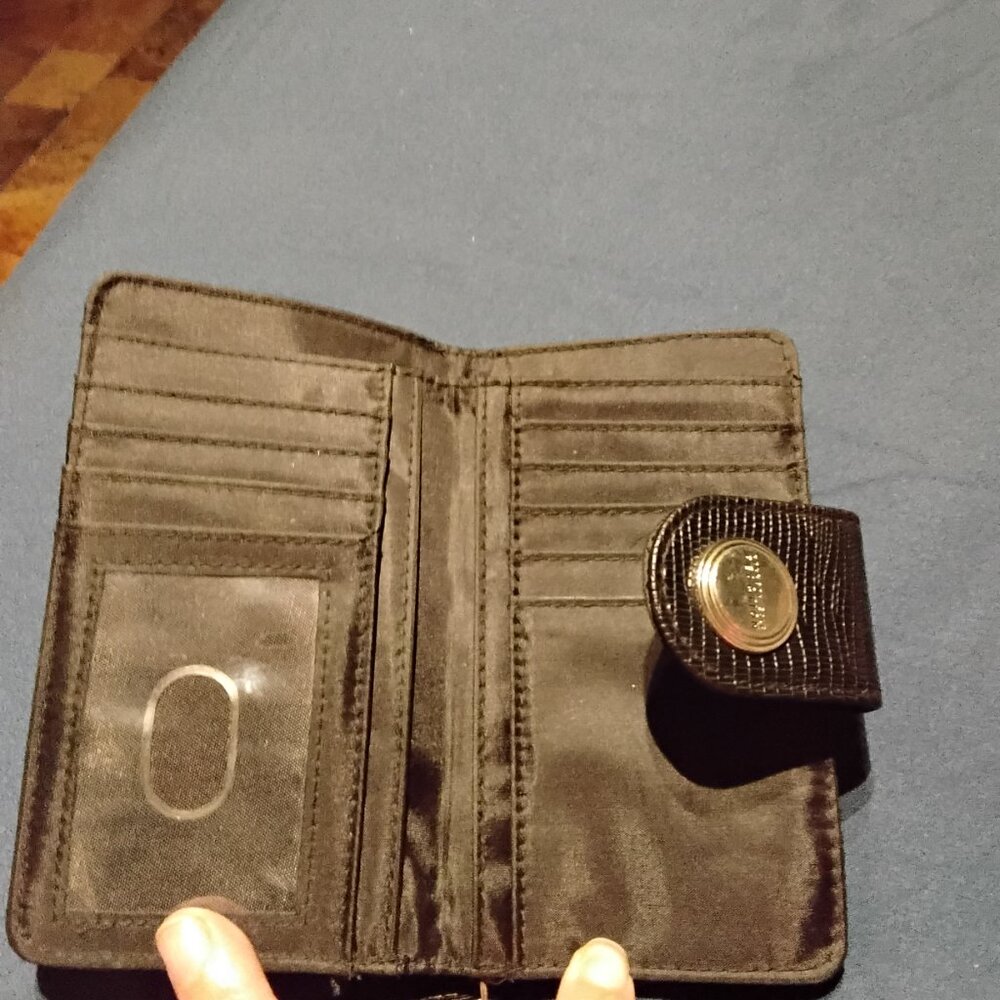 Kenneth Cole Reaction Wallet - Picture 6 of 7